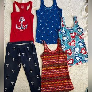No Boundaries Juniors Size 7-9 Five Piece Summer Capri and Tank Top Set Preowned
